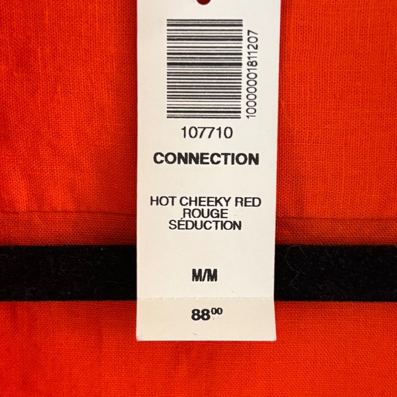 2 for 1 - Connection Blouse  Medium NWT and Aritzia Contour top L NWT - Picture 4 of 6